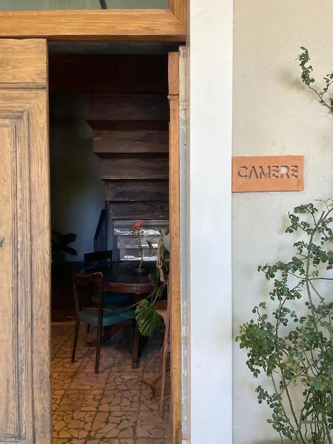 Labottega - Camere Marina di Pietrasanta Guest house