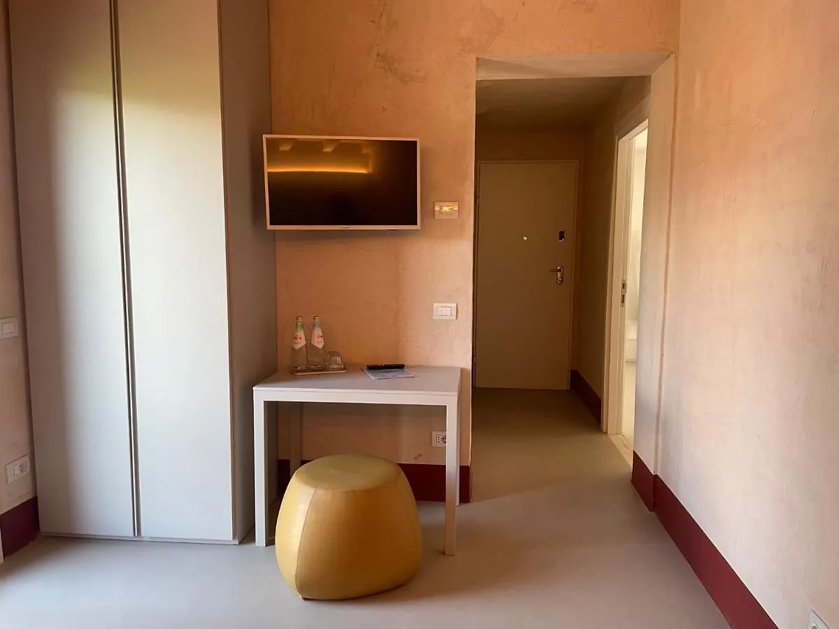 Labottega - Camere Marina di Pietrasanta 0*,